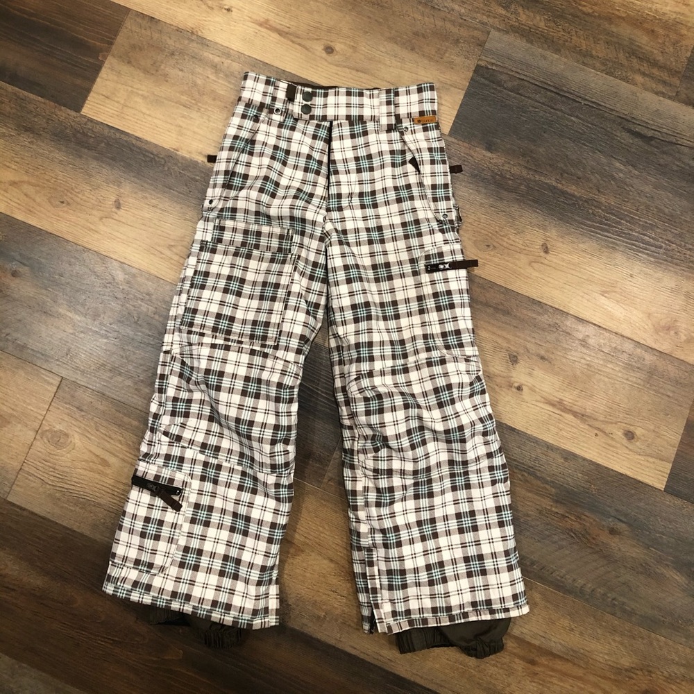Snowboard pants